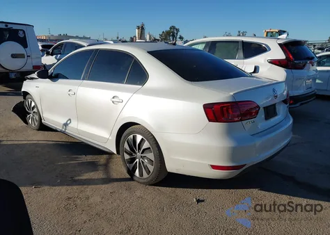 2013 Volkswagen Jetta Hybrid Sel Premium from USA, damaged, VIN 3VW637AJ7DM283322